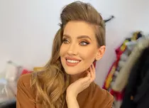 Iulia Albu, despre iubitul ei: „M-a împins ca să pot zbura”. Ce veste vrea să le dea curând fanilor