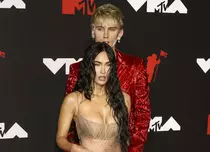 Megan Fox este însărcinată. Ea și artistul Machine Gun Kelly vor deveni părinți. „Nimic nu este cu adevărat pierdut”