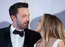 Jennifer Lopez, noi detalii despre relația ei cu Ben Affleck. „Suntem super fericiți”