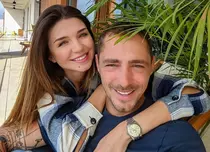 Cum arată casa în care locuiesc Vladimir Drăghia și Alice Cavaleru. Are o terasă spațioasă și un decor minimalist