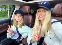 Andreea Bănică a dezvăluit motivul pentru care a ales ca fiica ei să muncească la 14 ani. Cântăreața are un set strict de reguli
