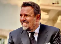 Horia Brenciu, dezvăluri despre relațiile amoroase din adolescență. Ce le spune și acum fostelor colege de liceu