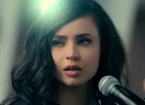 „Inimi purpurii”, despre ce e vorba în drama romantică plasată pe primul loc în topul celor mai vizionate filme de pe Netflix