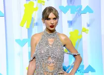 Cele mai extravagante ținute de la MTV Video Music Awards 2022. Taylor Swift a strălucit la propriu