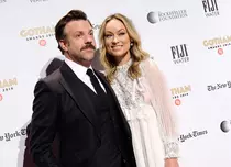 O fostă dădacă angajată de Olivia Wilde și Jason Sudeikis face dezvăluiri stânjenitoare despre despărțirea celor doi