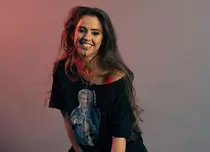 Cine este Ada Dumitru din echipa Faimoșilor, de la „Survivor România” 2023. Bebe Cotimanis este tatăl ei vitreg
