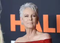 Cum a reacționat Jamie Lee Curtis când a aflat că a fost nominalizată la Oscar. „Așa arată fericirea”