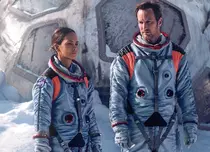 Filme la TV azi, 24 februarie: „Moonfall”, „Întoarcerea la laguna albastră”, „Dansul dragostei 2”,„Triplu X-2”