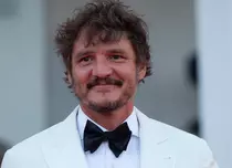 Pedro Pascal pune capăt speculațiilor. Ce relație are, de fapt, cu Jennifer Aniston