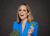 Mihaela Bilic, meșter sub acoperire. „Știu să pun tapet, gresie și faianță, cos perdele și huse”. EXCLUSIV
