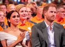 Taximetristul care i-a preluat pe Meghan Markle și prințul Harry, detalii uluitoare despre fuga lor de paparazzi. „Era speriată”