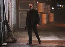 Filme la TV azi, 20 mai: „Un asasin nemilos”, „Cum să-ţi dresezi dragonul”, „Schimb de vieți”, „Stagiarii”