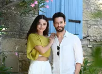 „Fă-mă să cred”, Netflix. Tot ce trebuie să știți despre noul film turcesc cu Ayça Aysin Turan. Poveste, distribuție, trailer