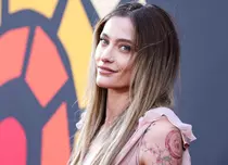 Paris Jackson recunoaște că s-a luptat ani întregi cu dependența de droguri. Cu ce sechele a rămas: „Nu vreau să risc nimic”