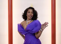 Surpriză de proporții pentru Angela Bassett. De ce primește actrița un Oscar onorific