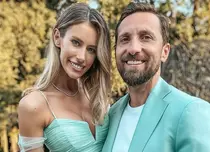 Dani Oțil și Gabriela Prisăcariu s-au asortat perfect la petrecerea unde Horia Brenciu a fost naș de botez. Ce vedete au mai participat