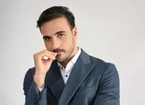 Matei Negrescu, o ispită supremă în Lasă-mă, îmi place! Camera 609. „Mă regăsesc în Victor destul de mult”. EXCLUSIV