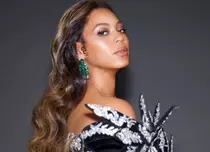 Beyonce, de nerecunoscut după ce a fost editată să pară albă. „Am crezut că e Kim Kardashian”