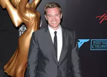 Cauza morții lui Billy Miller. Dezvăluirile mamei actorului din Tânăr și neliniștit. „A luptat să țină sub control boala”