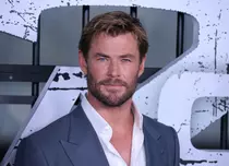 Chris Hemsworth se antrenează din greu pentru a  intra din nou în rolul lui Thor. Cum arată acum actorul