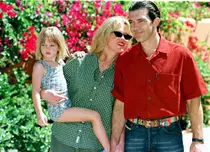 Cum arată acum fiica lui Antonio Banderas și a lui Melanie Griffith. Imagini rare cu Stella