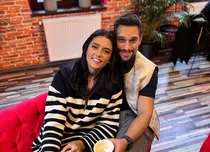 Oana Moșneagu și Vlad Gherman au plecat în vacanță, dar separat. Ce s-a întâmplat înainte de nuntă