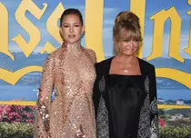 Kate Hudson a fost declarată băiat la naştere. Ce a dezvăluit Goldie Hawn. „La ce parte anatomică vă uitați?”