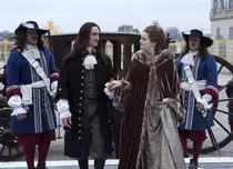 De ce este „Versailles” o producție controversată. Serialul difuzat de Kanal D, renumit pentru scenele picante și lipsite de inhibiții
