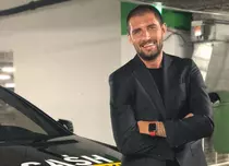 Cătălin Cazacu, declarații controversate: „Nu mi-aș lăsa femeia să stea doar în casă și să aibă grijă de copil”. Reacția fanilor