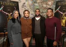Jennifer Lopez continuă șirul aparițiilor provocatoare după divorțul de Ben Affleck. Ce ținută a purtat la premiera „Unstoppable"