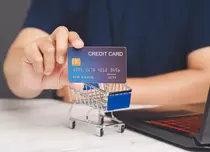 Ce trebuie să știi înainte de a aplica pentru un card de cumpărături