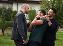 „Iubire cu parfum de lavandă”, episoadele din 17 ianuarie 2025. Ștefan înnebunește de furie când află că Albert și Vali au răpit-o pe Alma
