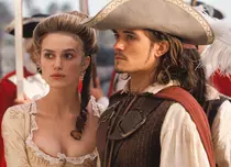 Orlando Bloom răspunde dezvăluirilor făcute de Keira Knightley privind franciza Pirații din Caraibe. „Azi se simte ca o altă viață”