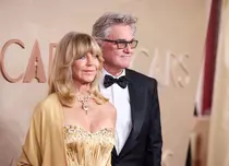 Goldie Hawn și Kurt Russell, apariție strălucitoare la Premiile Oscar 2025. Cum a pozat cuplul de aur al Hollywood-ului