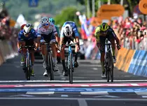 Giro d’Italia 2025, în direct pe Eurosport și Max: start spectaculos din Albania și 21 de etape de urmărit integral