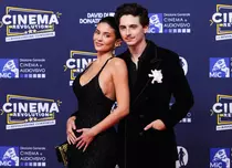 Moment stânjenitor între Kylie Jenner și Timothée Chalamet. Imaginile au devenit rapid virale