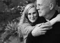 Boala l-a transformat complet pe Bruce Willis! Fiica sa, Rumer, rupe tăcerea: „Nu mă recunoaște întotdeauna”