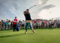 „Ghinionistul 2”, cu Adam Sandler, apare pe Netflix: continuarea filmului-cult „Happy Gilmore”, la 30 de ani distanță
