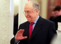 Ion Iliescu a murit azi, 5 august 2025, la 95 de ani. Fostul președinte era internat din 10 iunie în spitalul SRI
