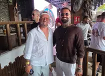 Florin Ristei și Marcel, întâlnire-surpriză în Tenerife: „Vedem «samsetul» împreună” – Imaginile cu artistul și fosta ispită de la Insula iubirii