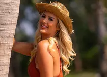 Ispita Mihaela Mincu, despre ce nu s-a văzut pe micul ecran din Insula Iubirii: „Eram ca la Big Brother. Nu puteam face nimic”