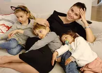 Alina Pușcaș a trecut prin clipe de coșmar. Fiica sa , Iris, a fost operată de urgență. Problemele au început în iunie
