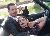 Çağatay Ulusoy și Demet Özdemir, împreună pe covorul roșu de la Cannes. În ce proiect fac echipă. Cum s-au fotografiat