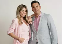 Roxana Hulpe, despre legătura pe care o are cu colegul ei de la Știrile Pro TV. „Alături de Cosmin aș putea face cam orice”. EXCLUSIV