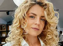 Victoria Raileanu: „Totul se întâmplă parcă pe fast forward”. Cum au fost filmările intense pentru „Iubire cu parfum de lavandă”. EXCLUSIV