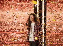 Cine este Bianca Muntean, primul Golden Buzz la „Românii au talent” 2026, oferit de Andra și Eva. Vocea care a uimit juriul