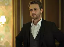 Serialul turcesc „Legea familiei” (Çukur) ar putea să revină pe ecrane. Ce știm despre noile episoade cu Aras Bulut İynemli în rol principal