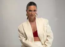 Adela Popescu, confesiune neașteptată despre viața cu trei copii: „Nimic nu merită sacrificiul”. Ce se întâmplă acasă în timp ce Radu Vâlcan e în Thailanda