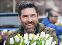 Alex Dima, între Teologie și „România, te iubesc!”: „Preoția este o misiune, nu o meserie”. De ce a ales jurnalismul