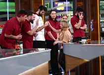 Orlando Zaharia a aruncat „bomba” la Chefi la cuțite: Amuleta care a adus noi participanți în echipe. Cine este concurentă care nu-l suportă pe chef Richard 